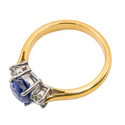 Sapphire Memento Ring